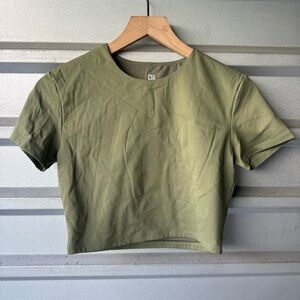 New CSB Olive Green Women's Athletic Crop Top Sz Large L